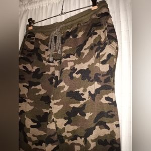 Really nice cameo jogging pants SALE